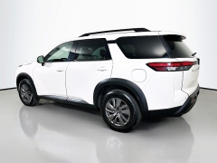 Used 2025  Nissan Pathfinder SV 2WD at Dutro Auto near Zanesville&comma; OH