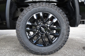 New 2026  Chevrolet Silverado 2500HD 4WD Crew Cab 159" LT Gas at Dutro Auto near Zanesville, OH