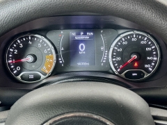 Used 2020  Jeep Renegade 4d SUV FWD Sport at Dutro Auto near Zanesville&comma; OH