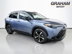 Used 2025 Toyota Corolla Cross Hybrid XSE AWD at Graham Automall near Mansfield, OH