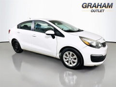  2016 Kia Rio 4d Sedan LX Auto at Dutro Auto near Zanesville&comma; OH