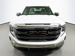 Used 2024  GMC Sierra 1500 4WD Crew Cab 147" SLT at Dutro Auto near Zanesville, OH