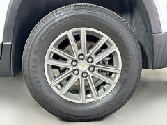 Used 2023  Chevrolet Traverse AWD 4dr LT Cloth w/1LT at Dutro Auto near Zanesville, OH