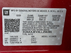 Used 2020  Chevrolet Equinox 4d SUV FWD LT w&sol;2FL at Dutro Auto near Zanesville&comma; OH