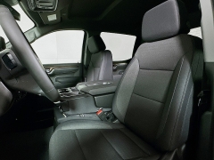 New 2026  Chevrolet Silverado 1500 4WD Crew Cab 147" LT w&sol;2FL at Dutro Auto near Zanesville&comma; OH