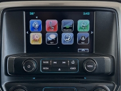 Used 2019  Chevrolet Silverado 1500 Legacy 4WD Double Cab LT at Dutro Auto near Zanesville&comma; OH