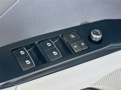 Used 2019  Toyota Camry 4d Sedan XLE at Dutro Auto near Zanesville, OH