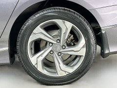 Used 2020  Honda Accord Sedan 4d EX-L 2.0T at Dutro Auto near Zanesville, OH