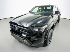 New 2026  Toyota Tacoma 4WD SR5 Double Cab 5ft Bed AT at Graham Auto Mall near Mansfield&comma; OH