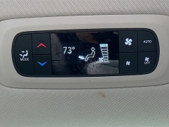 Used 2017  Chrysler Pacifica 4d Wagon Touring-L at Dutro Auto near Zanesville&comma; OH