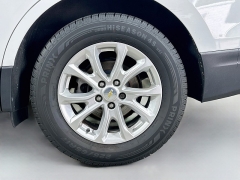 Used 2019  Chevrolet Equinox 4d SUV FWD LT w&sol;1LT at Dutro Auto near Zanesville&comma; OH