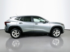 Used 2024  Chevrolet Trax FWD 4dr LS at Dutro Auto near Zanesville&comma; OH