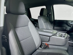 Used 2022  Chevrolet Silverado 1500 4WD Crew Cab 147" Custom Trail Boss at Graham Auto Mall near Mansfield&comma; OH