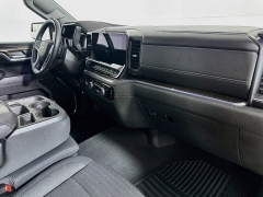 Used 2024  Chevrolet Silverado 1500 4WD Crew Cab 147" LT w&sol;2FL at Dutro Auto near Zanesville&comma; OH