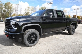 New 2026  Chevrolet Silverado 2500HD 4WD Crew Cab 159" LT Gas at Dutro Auto near Zanesville, OH