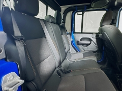 Used 2021  Jeep Gladiator Mojave 4x4 at Dutro Auto near Zanesville&comma; OH