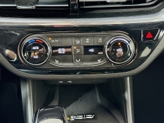 Used 2024  Buick Envista FWD 4dr Sport Touring at Dutro Auto near Zanesville, OH