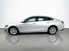 Used 2022  Chevrolet Malibu 4dr Sdn LT at Dutro Auto near Zanesville&comma; OH