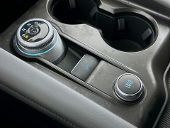 New 2026  Ford Explorer Active w&sol;200A Pkg 4WD at Dutro Auto near Zanesville&comma; OH