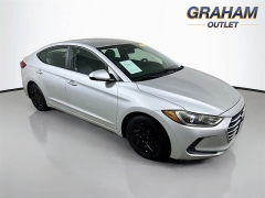 2017 Hyundai Elantra 4d Sedan SE Auto at Dutro Auto near Zanesville&comma; OH