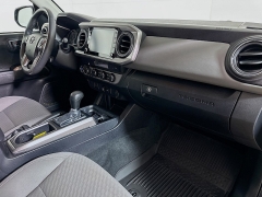 Used 2023  Toyota Tacoma 4WD SR5 Double Cab 5ft Bed V6 AT at Dutro Auto near Zanesville&comma; OH