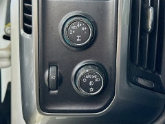 Used 2014  Chevrolet Silverado 1500 4WD Crew Cab LT at Graham Auto Mall near Mansfield&comma; OH
