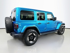 Used 2020  Jeep Wrangler Unlimited 4d SUV 4WD Sahara at Dutro Auto near Zanesville&comma; OH