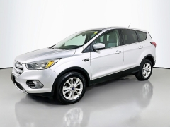 Used 2019  Ford Escape 4d SUV FWD SE at Dutro Auto near Zanesville&comma; OH