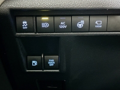 Used 2022  Toyota Sienna Platinum AWD 7-Passenger at Dutro Auto near Zanesville&comma; OH