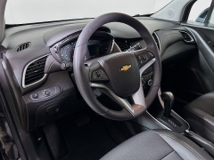 Used 2022  Chevrolet Trax AWD 4dr LT at Graham Auto Mall near Mansfield, OH