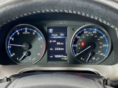 Used 2018  Toyota RAV4 4d SUV AWD XLE at Graham Auto Mall near Mansfield&comma; OH