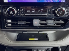 Used 2024  Toyota Highlander Hybrid Platinum AWD at Graham Auto Mall near Mansfield&comma; OH