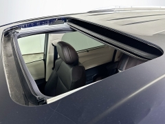 Used 2022  Toyota Sienna Platinum AWD 7-Passenger at Dutro Auto near Zanesville&comma; OH