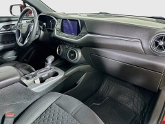 Used 2021  Chevrolet Blazer FWD 4dr LT w&sol;2LT at Dutro Auto near Zanesville&comma; OH