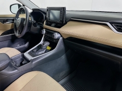 Used 2021  Toyota RAV4 Hybrid XLE AWD at Graham Auto Mall near Mansfield, OH