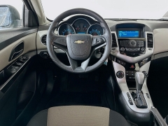 Used 2012  Chevrolet Cruze 4d Sedan LS at Dutro Auto near Zanesville&comma; OH