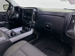 Used 2018  Chevrolet Silverado 1500 4WD Crew Cab LT Z71 at Dutro Auto near Zanesville&comma; OH