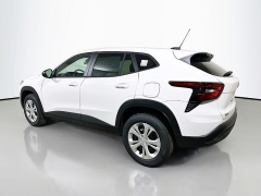 New 2026  Chevrolet Trax FWD 4dr LS at Dutro Auto near Zanesville&comma; OH