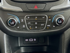 Used 2020  Chevrolet Equinox 4d SUV FWD LT w&sol;1LT at Dutro Auto near Zanesville&comma; OH