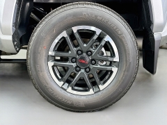 New 2026  Toyota Tacoma 4WD TRD Sport Double Cab 5ft Bed AT at Dutro Auto near Zanesville&comma; OH