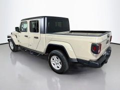 Used 2020  Jeep Gladiator Crew Cab Sport S at Dutro Auto near Zanesville&comma; OH