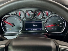 Used 2020  Chevrolet Silverado 1500 4WD Crew Cab LT at Dutro Auto near Zanesville&comma; OH