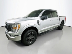 Used 2021  Ford F-150 4WD XLT SuperCrew 5&period;5' Box at Dutro Auto near Zanesville&comma; OH