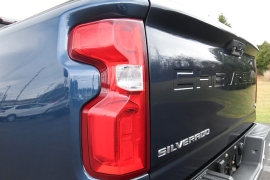 Used 2020  Chevrolet Silverado 2500 4WD Crew Cab LTZ Dsl at Dutro Auto near Zanesville&comma; OH