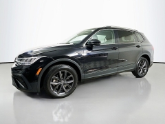 Used 2024  Volkswagen Tiguan 2.0T SE FWD at Dutro Auto near Zanesville, OH