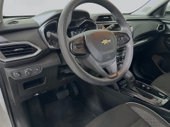 Used 2022  Chevrolet Trailblazer FWD 4dr LT at Graham Auto Mall near Mansfield&comma; OH