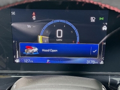 Used 2025  Chevrolet Trax FWD 4dr 2RS at Graham Auto Mall near Mansfield&comma; OH