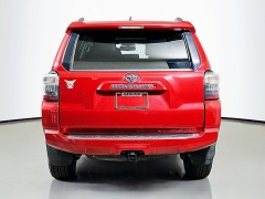 Used 2014  Toyota 4Runner 4d SUV 4WD SR5 at Graham Auto Mall near Mansfield, OH