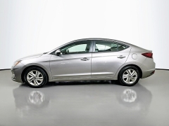 Used 2020  Hyundai Elantra 4d Sedan Value Edition at Dutro Auto near Zanesville&comma; OH