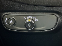 Used 2019  Chevrolet Equinox 4d SUV FWD LT w/1LT at Graham Auto Mall near Mansfield, OH